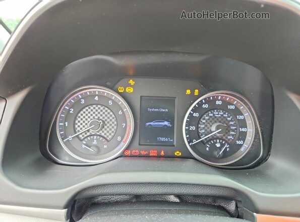 5NPD84LF7LH526036 2020 HYUNDAI ELANTRA Красный Вид щитка приборов