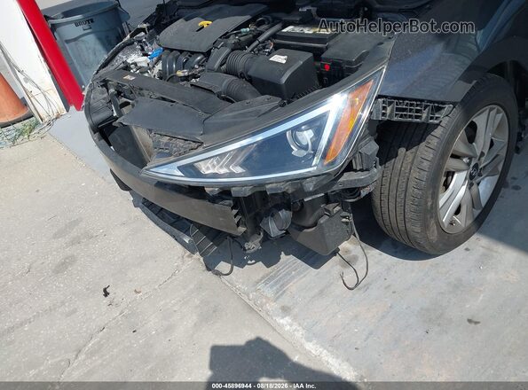 5NPD84LF7LH555214 2020 HYUNDAI ELANTRA Серый Вид спереди