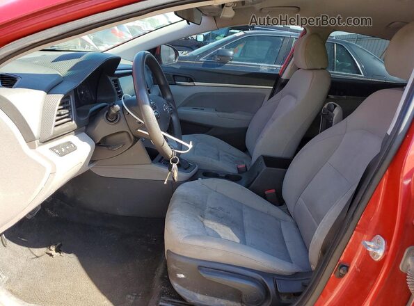 5NPD84LF7LH576242 2020 HYUNDAI ELANTRA Red Вид салону спереду