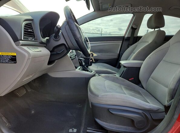 5NPD84LF8HH000859 2017 HYUNDAI ELANTRA Red Front interior view