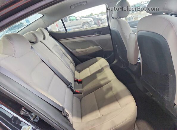 5NPD84LF8HH014180 2017 HYUNDAI ELANTRA Black Հետևի նստատեղերի տեսք