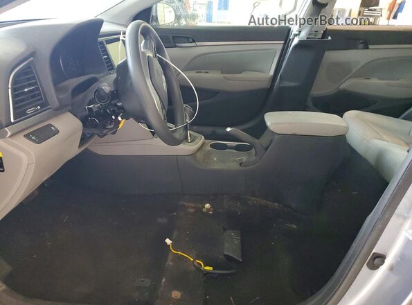 5NPD84LF8HH084701 2017 HYUNDAI ELANTRA Silver Vista interior delantera