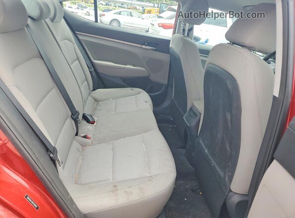 5NPD84LF8HH108995 2017 HYUNDAI ELANTRA Red Widok tylnych siedzeń