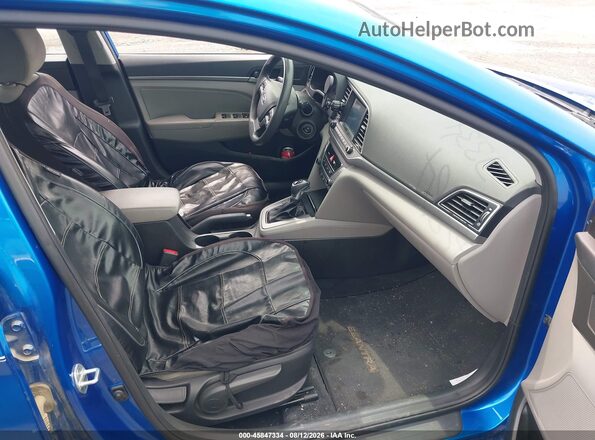 5NPD84LF8HH130849 2017 HYUNDAI ELANTRA Blue Вид салону спереду