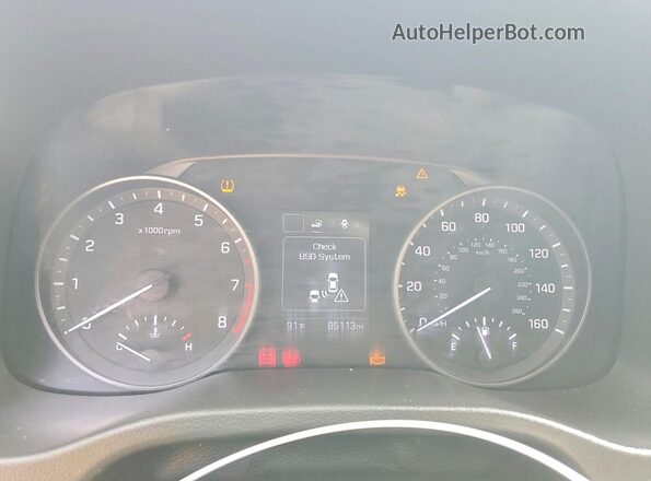 5NPD84LF8JH245473 2018 HYUNDAI ELANTRA Silver ხელსაწყოთა პანელის ხედი