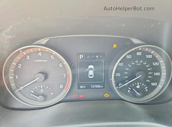 5NPD84LF8JH247479 2018 HYUNDAI ELANTRA Red ხელსაწყოთა პანელის ხედი