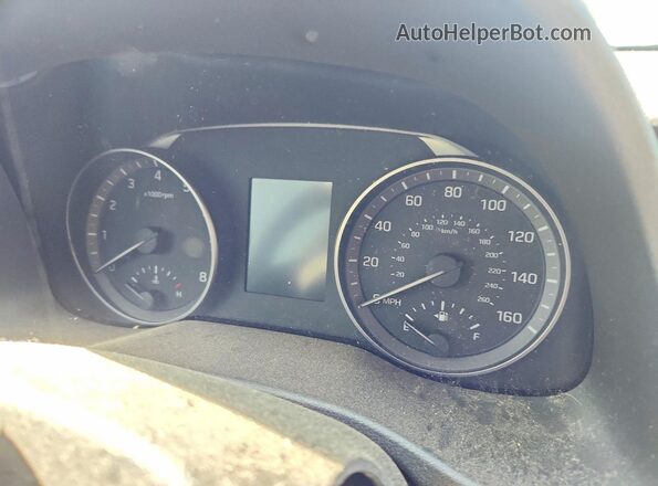 5NPD84LF8JH267263 2018 HYUNDAI ELANTRA Silver Vista de los asientos traseros