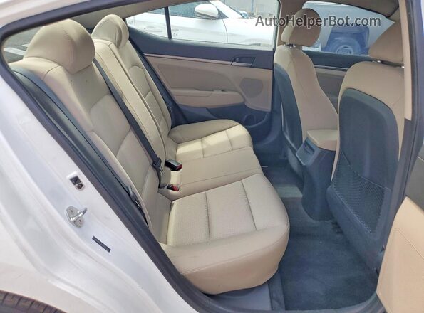 5NPD84LF8JH318843 2018 HYUNDAI ELANTRA White უკანა სავარძლების ხედი