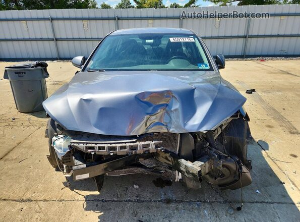5NPD84LF8JH325937 2018 HYUNDAI ELANTRA Silver Widok z przodu