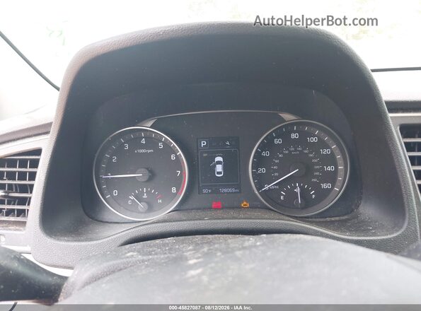5NPD84LF8JH394014 2018 HYUNDAI ELANTRA White უკანა სავარძლების ხედი