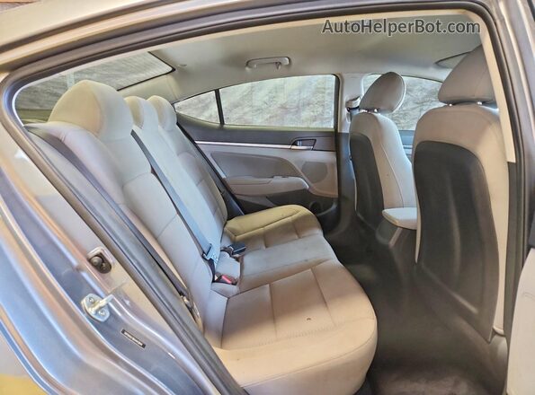 5NPD84LF8KH443844 2019 HYUNDAI ELANTRA Gray Rear seats view