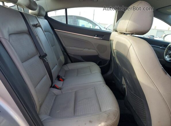 5NPD84LF8LH558560 2020 HYUNDAI ELANTRA Silver Rear seats view