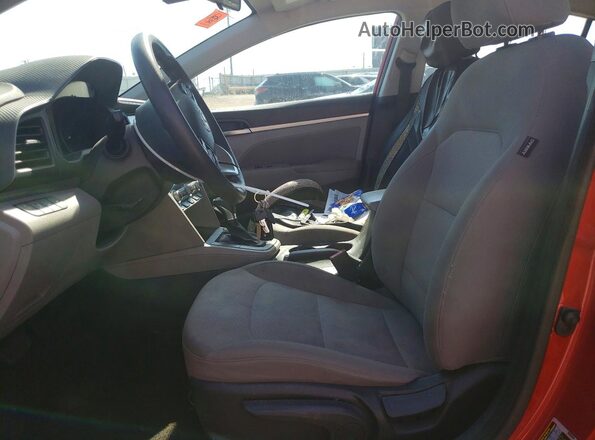 5NPD84LF8LH569851 2020 HYUNDAI ELANTRA Red Front interior view