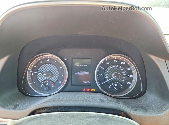 5NPD84LF8LH597519 2020 HYUNDAI ELANTRA Black ხელსაწყოთა პანელის ხედი
