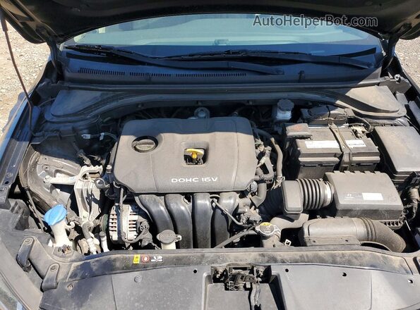 5NPD84LF9HH001955 2017 HYUNDAI ELANTRA Black უკანა სალონის ხედი