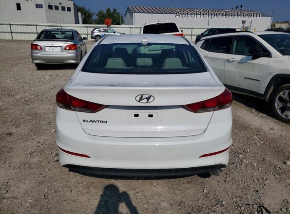 5NPD84LF9HH002314 2017 HYUNDAI ELANTRA White Հետևի տեսք