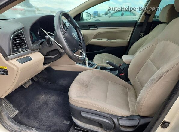 5NPD84LF9HH113848 2017 HYUNDAI ELANTRA Tan Вид салону спереду