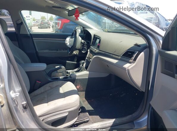 5NPD84LF9HH119472 2017 HYUNDAI ELANTRA Silver Front interior view