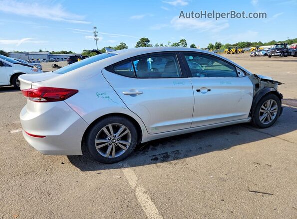 5NPD84LF9HH142038 2017 HYUNDAI ELANTRA Gray Trasero derecho
