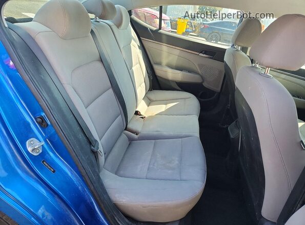 5NPD84LF9JH234580 2018 HYUNDAI ELANTRA Blue Rear seats view