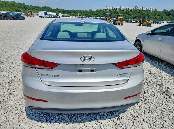 5NPD84LF9JH244154 2018 HYUNDAI ELANTRA Silver უკანა ხედი