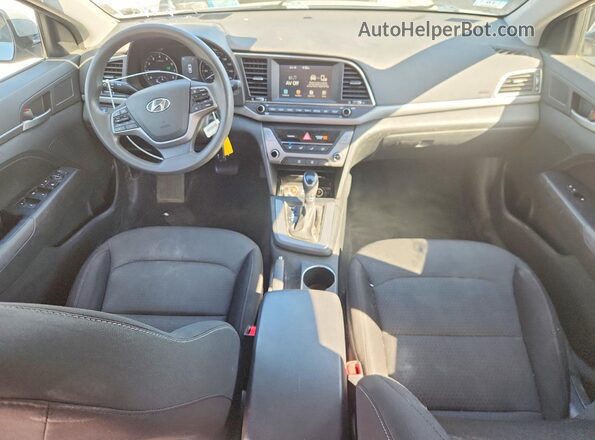 5NPD84LF9JH259656 2018 HYUNDAI ELANTRA Silver Dashboard view