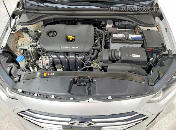 5NPD84LF9JH280555 2018 HYUNDAI ELANTRA Silver Rear interior view