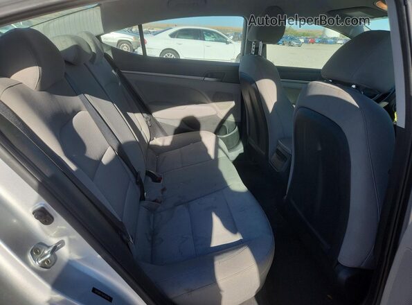 5NPD84LF9JH296545 2018 HYUNDAI ELANTRA Silver Vista de los asientos traseros