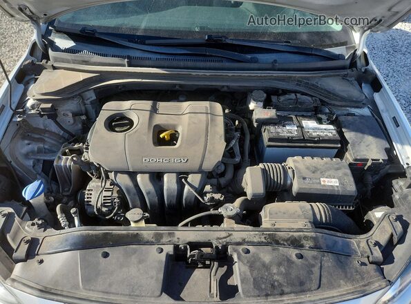 5NPD84LF9JH296545 2018 HYUNDAI ELANTRA Silver Vista interior trasera