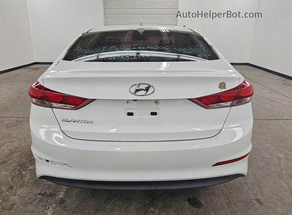5NPD84LF9JH301792 2018 HYUNDAI ELANTRA Белый Вид сзади