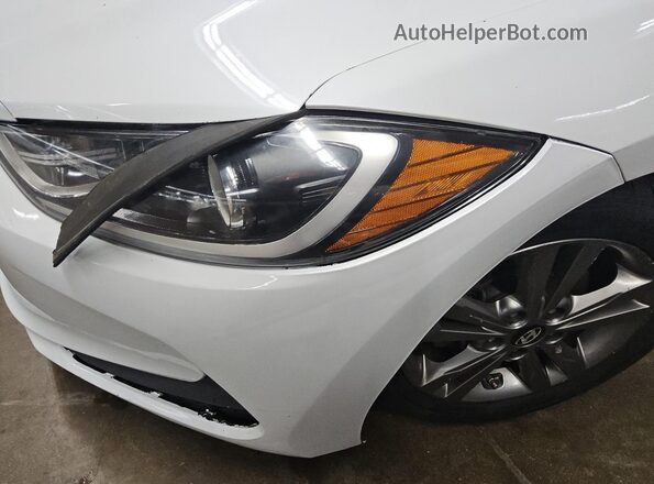 5NPD84LF9JH301792 2018 HYUNDAI ELANTRA Белый 