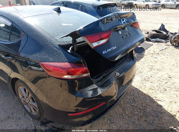5NPD84LF9JH308466 2018 HYUNDAI ELANTRA Black Front view