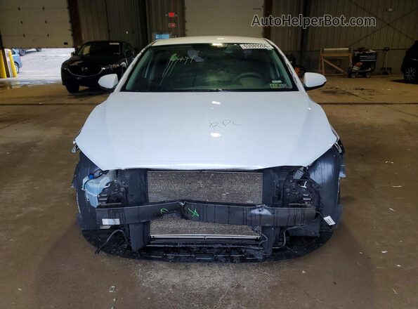 5NPD84LF9JH329317 2018 HYUNDAI ELANTRA White Front view
