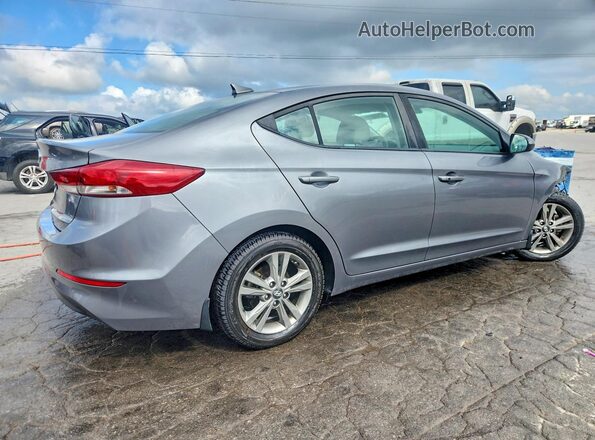 5NPD84LF9JH373642 2018 HYUNDAI ELANTRA Серебряный Задняя правая четверть