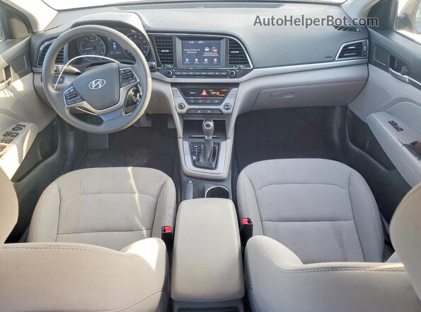 5NPD84LF9JH387797 2018 HYUNDAI ELANTRA Серебряный Вид панели приборов