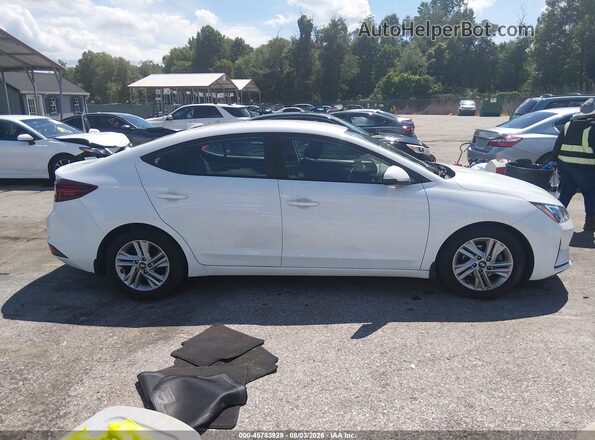 5NPD84LF9LH606390 2020 HYUNDAI ELANTRA White Вид задньої частини салону