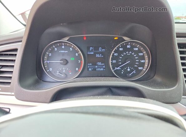 5NPD84LFXHH008090 2017 HYUNDAI ELANTRA Red Instrument cluster view