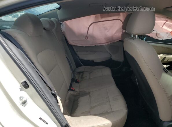 5NPD84LFXHH143649 2017 HYUNDAI ELANTRA Beige Հետևի նստատեղերի տեսք