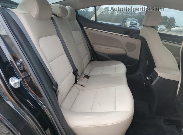 5NPD84LFXHH163044 2017 HYUNDAI ELANTRA Черный Вид задних сидений