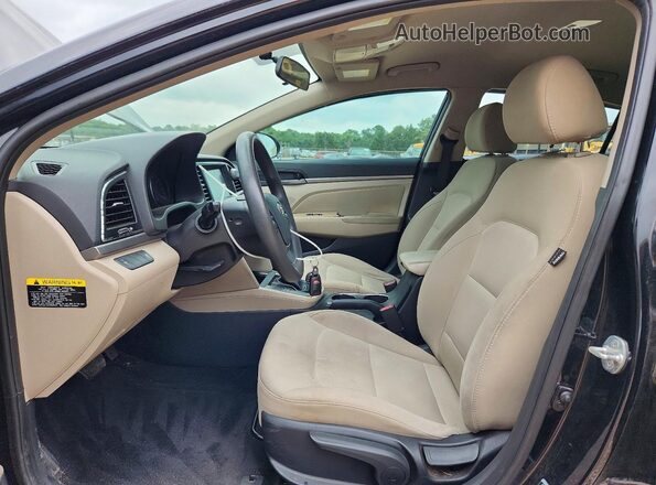 5NPD84LFXHH191247 2017 HYUNDAI ELANTRA Black Front interior view