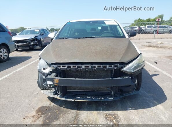 5NPD84LFXJH213382 2018 HYUNDAI ELANTRA White Front view