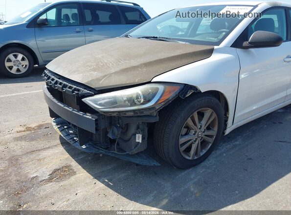 5NPD84LFXJH213382 2018 HYUNDAI ELANTRA White 