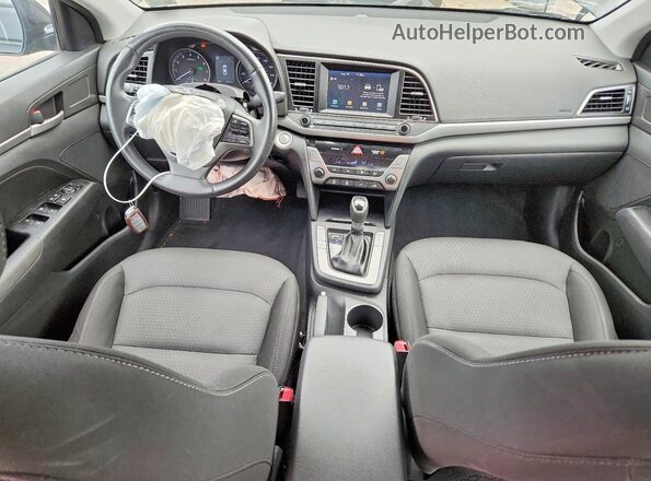 5NPD84LFXJH261979 2018 HYUNDAI ELANTRA Black Widok deski rozdzielczej