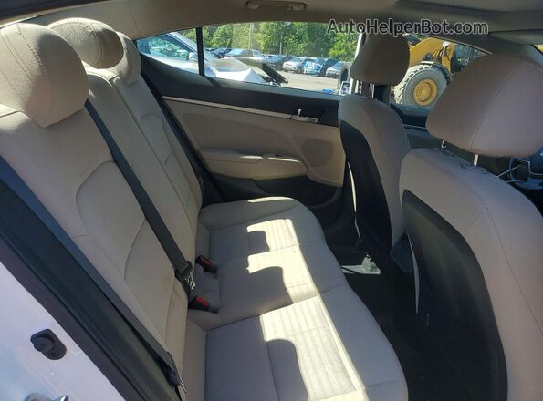 5NPD84LFXJH343596 2018 HYUNDAI ELANTRA White Widok tylnych siedzeń