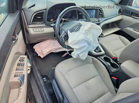 5NPD84LFXJH397044 2018 HYUNDAI ELANTRA Black Вид панелі приладів