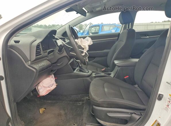 5NPD84LFXLH570774 2020 HYUNDAI ELANTRA Белый Вид салона спереди