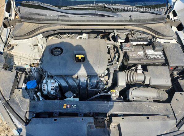 5NPD84LFXLH572265 2020 HYUNDAI ELANTRA Серебряный Вид задней части салона