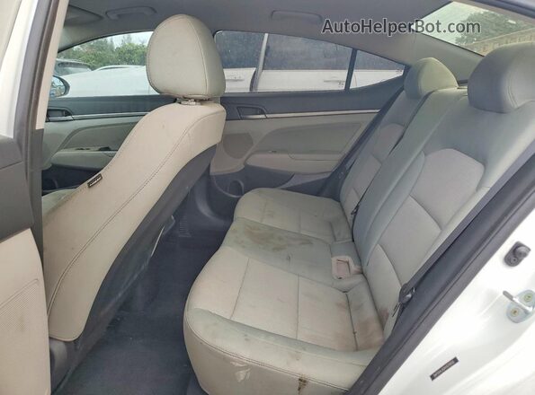 5NPD94LA0HH070650 2017 HYUNDAI ELANTRA White Vista de los asientos traseros