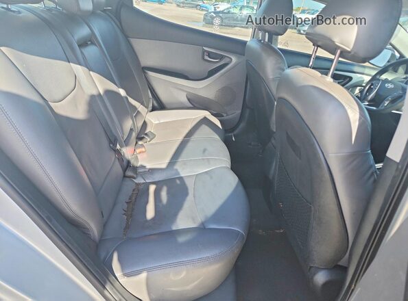 5NPDH4AE0GH655848 2016 HYUNDAI ELANTRA Silver უკანა სავარძლების ხედი