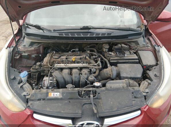 5NPDH4AE0GH716440 2016 HYUNDAI ELANTRA Red უკანა ხედი
